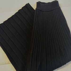 Chic Black A-Line Pleated Skirt